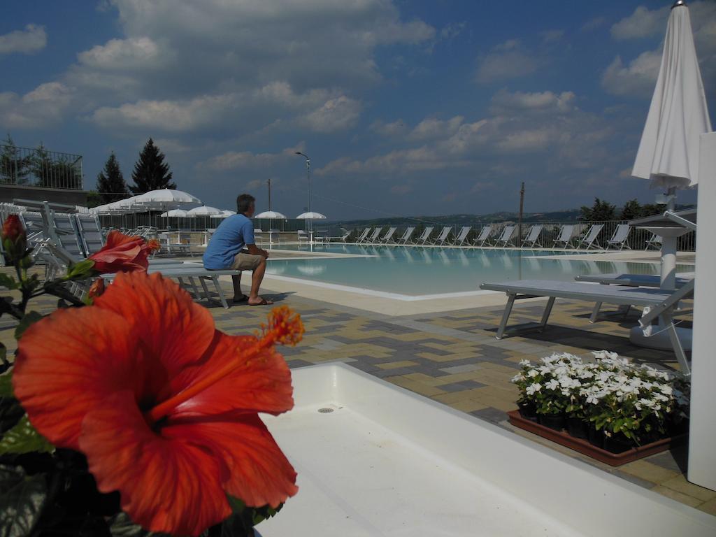 I Perticali Bed and Breakfast Carrù Εξωτερικό φωτογραφία